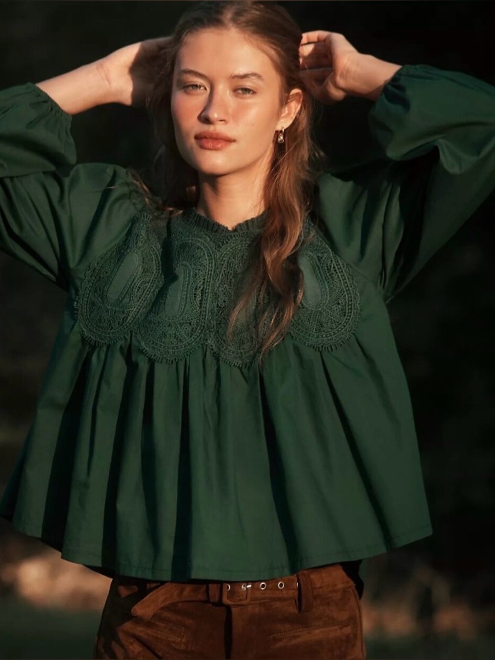 En Elly Iris Long-Sleeve Lace Blouse